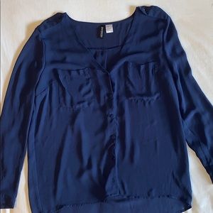 H&M Button up Dress shirt